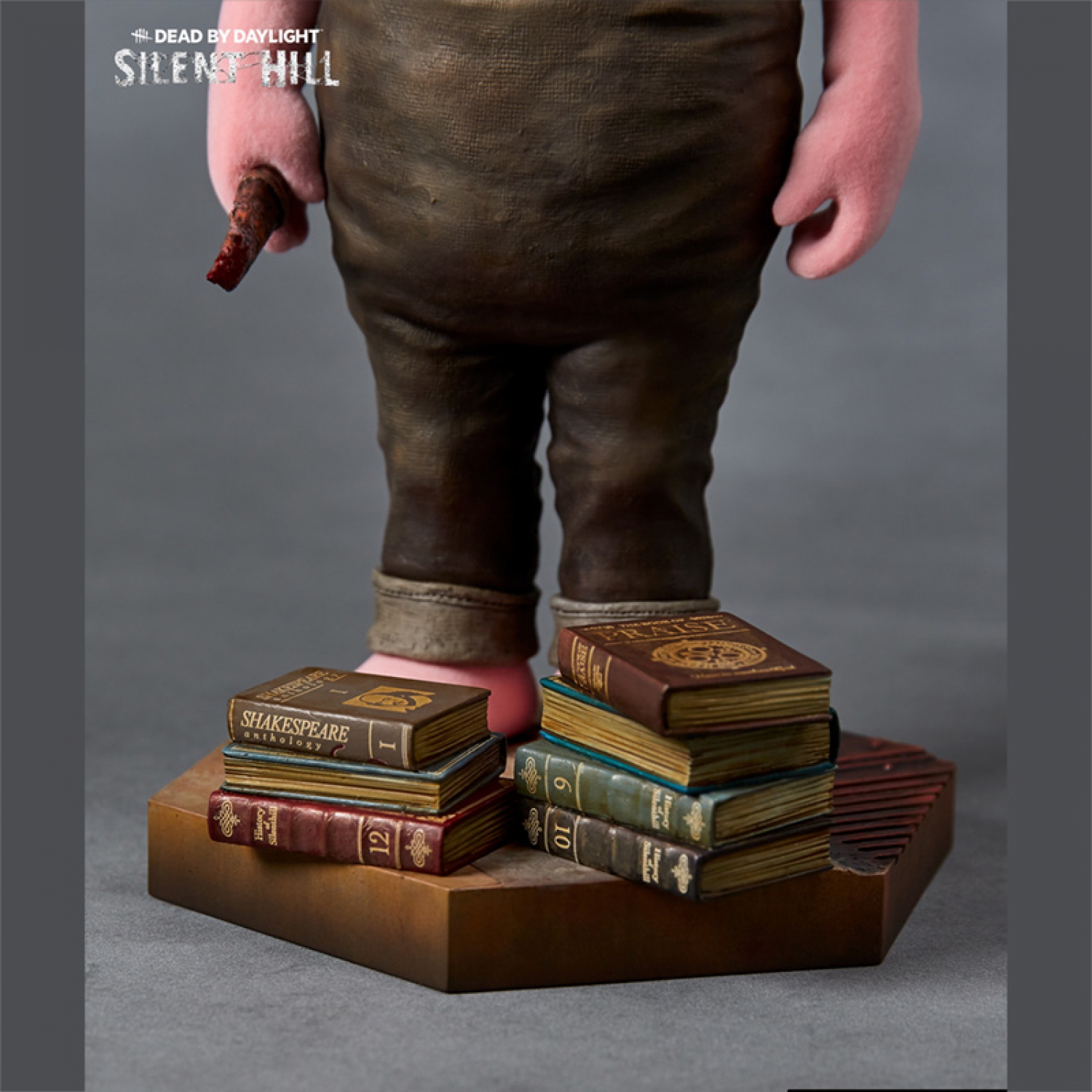 SILENT HILL x Dead by Daylight, Robbie the Rabbit Pink 1/6 Scale Statue